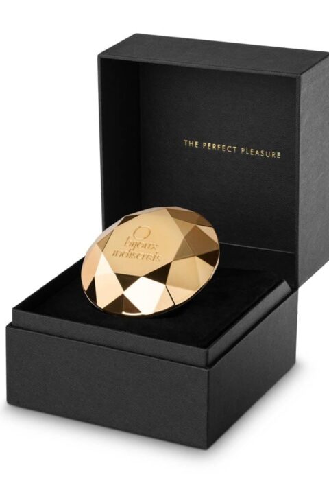 Twenty One Vibrating Diamond