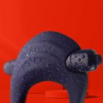 Hold Me - Image 5